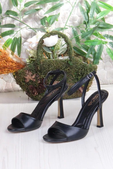 Fort 1648 Arena Cilt Şık Zarif Tek Bant İnçe Topuklu Bilekten Bağlı Kadın Ayakkabı - Resim 6