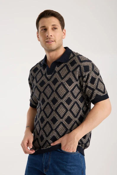 Erkek Polo Yaka Geometrik Desenli Kısa Kollu Triko Tişört - Lacivert Bej - Resim 4