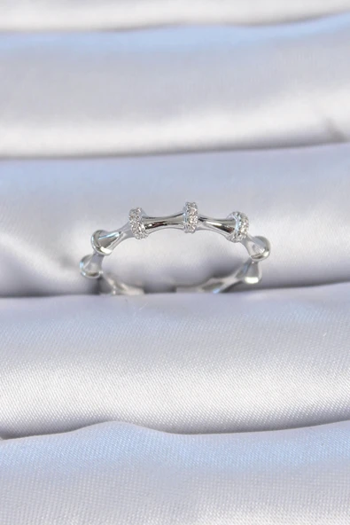 CEYLAN ADAM Pirinç Gümüş Renk Zirkon Taşlı Kadın Yüzük ürün görseli 1