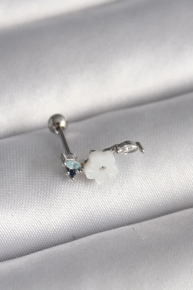 CEYLAN ADAM 316L Çelik Gümüş Renk Zirkon Taş Detay Beyaz Çiçek Model Tragus Piercing ürün görseli 1