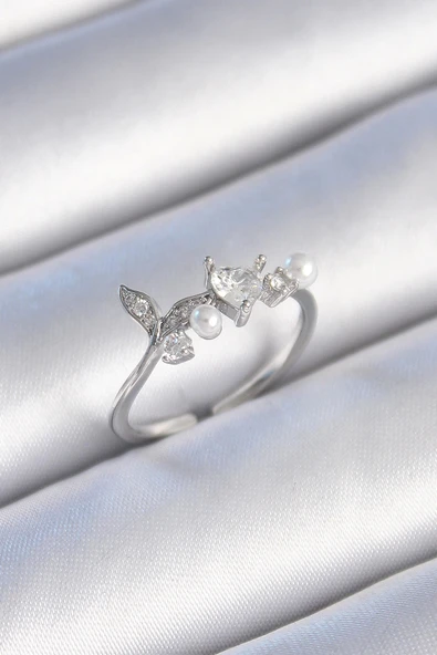 CEYLAN ADAM Pirinç Gümüş Renk Zirkon Taşlı Kalp Yaprak Model İnci Detay Kadın Yüzük ürün görseli 1