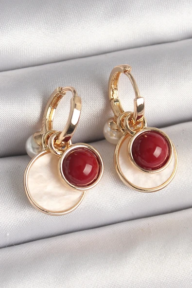 CEYLAN ADAM Pirinç Gold Renk Sallantı Beyaz Mineli Bordo Detay Kadın Küpe