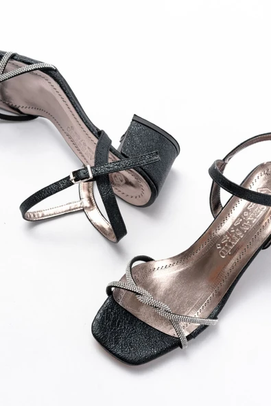 K-888 Kadın Platin İnce Sarmal Bantlı Topuklu Ayakkabı - 8