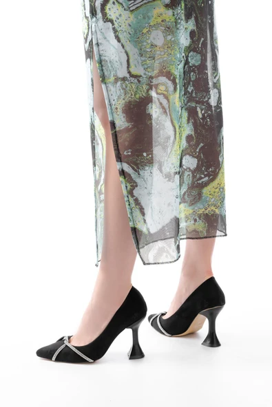 K-10 Beyaz Günlük Sarmal Taşlı Topuklu Kadın Ayakkabı - 10