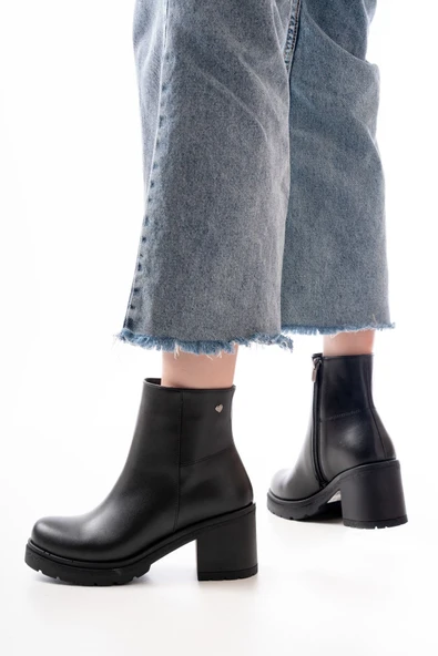 767-3020 Bej Fermuarlı Kalın Topuklu Günlük Kadın Bot - 9