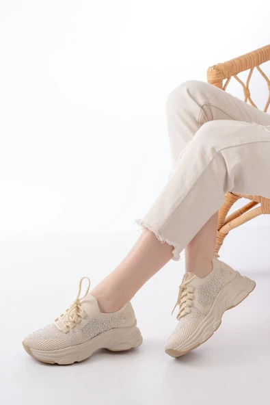 3002 Beyaz Bağcıklı Fileli Taş Aksesuarlı Günlük Spor Ayakkabı - 2