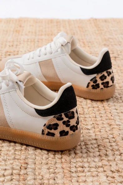 M-6006 Beyaz Garni Leopar Desenli Bağcıklı Termo Taban Günlük Kadın Spor - 4