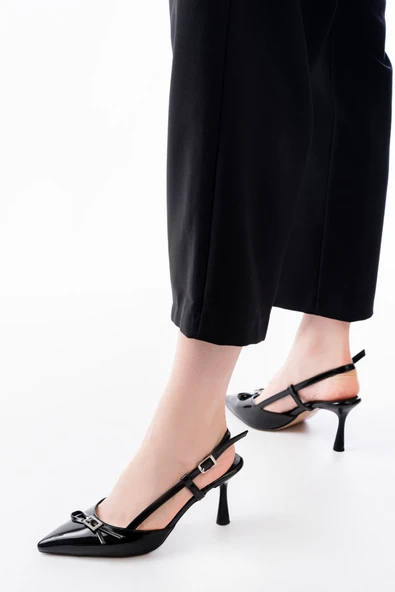 İnf-2300 Siyah Rugan Günlük Arkası Açık Fiyonklu Topuklu Ayakkabı