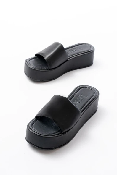 861-1033 Siyah Dolgu Topuklu Kadın Terlik - 3