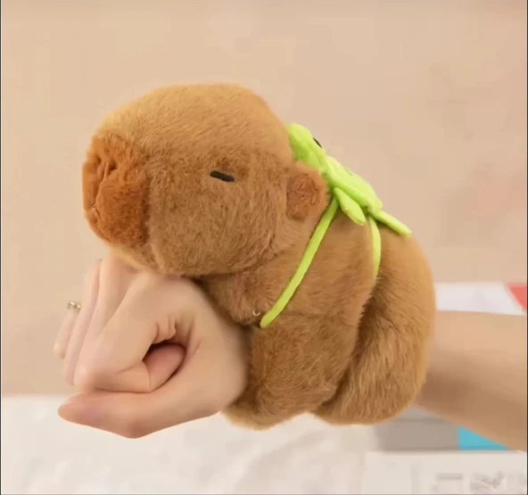 Çantalı Tutunan Kapibara Peluş Oyuncak Figür 17 Cm Yüksek Kalite Kola Yapışan Kapibara kahverengi