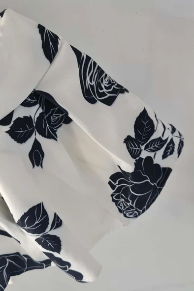 Kız Çocuk Beli Manşetli Yandan Fermuarlı Üzeri Gül Baskılı Kabarık Beyaz Etek - Resim 3