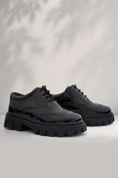 Rakerplus Siyah Rugan Bağcıklı Oxford Kız Çocuk Günlük Ayakkabı ürün görseli