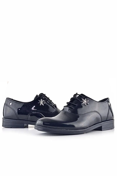 Rakerplus Siyah Rugan Bağcıklı Çiçek Detaylı Çocuk Klasik Ayakkabısı - Resim 8