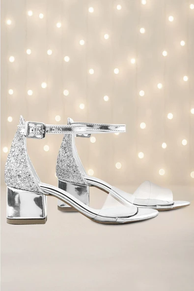 Luisa Gümüş Şeffaf Tek Bantlı Kız Çocuk Abiye Ayakkabı ürün görseli