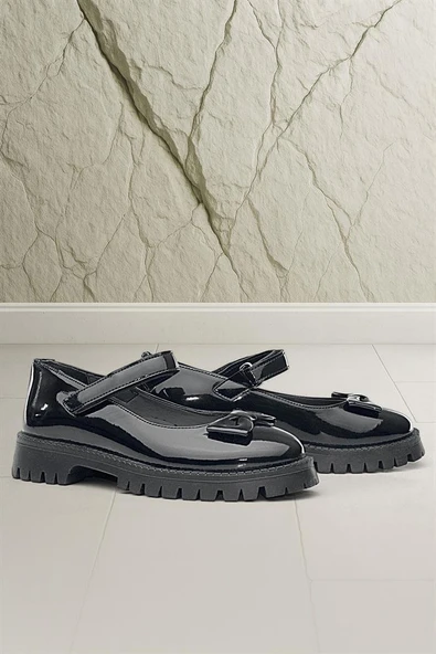 Rakerplus Siyah Rugan Kalın Tabanlı Cırtlı Kız Çocuk Babet ürün görseli