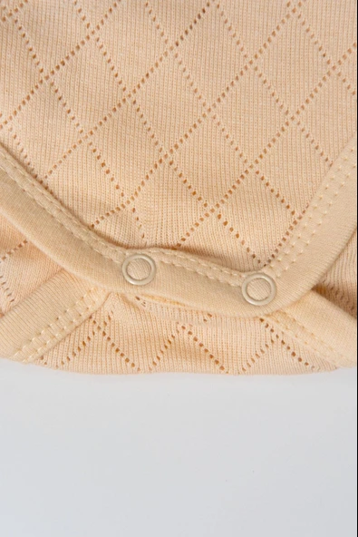 Uzun Kol Kundaklı Body Baklava Desen Klimalı Kumaş Bej - Resim 2