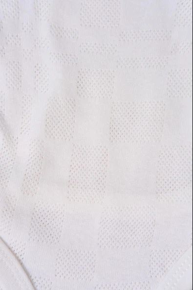 Uzun Kol Kundaklı Body Kare Desen Klimalı Kumaş Beyaz - Resim 5