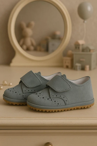 Hakiki Deri Gri Cırtlı Bebek Patik Ayakkabı ürün görseli