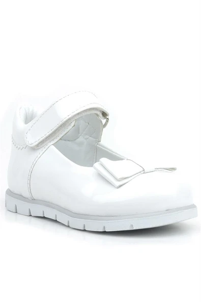 Rakerplus Beyaz Rugan Fiyonklu Kız Bebek Babet Ayakkabı ürün görseli