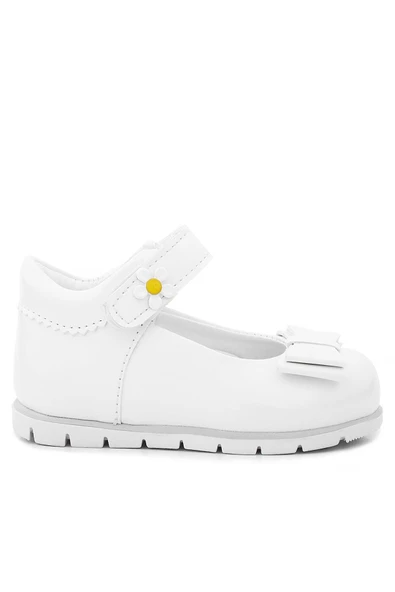 Rakerplus Beyaz Rugan Fiyonklu Papatya Detaylı Kız Bebek Babet Ayakkabı - Resim 3