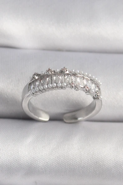 Gümüş Renk Zirkon Taşlı İnci Detay VIP Seri Kadın Yüzük - EBJ241214W30010 ürün görseli