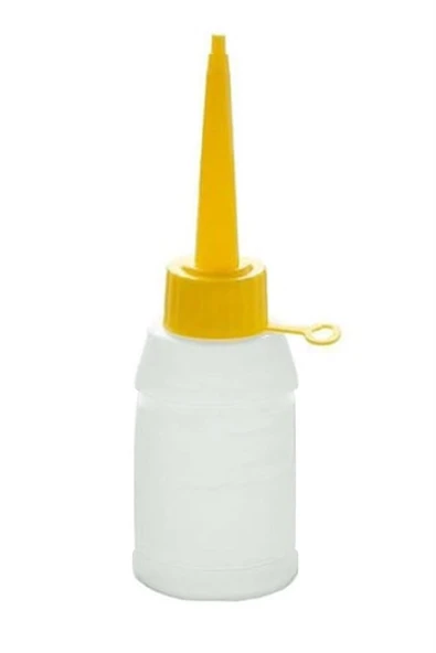 Plastik Uçlu Yağdanlık 100 Ml Yağ Doldurma Şişesi ürün görseli