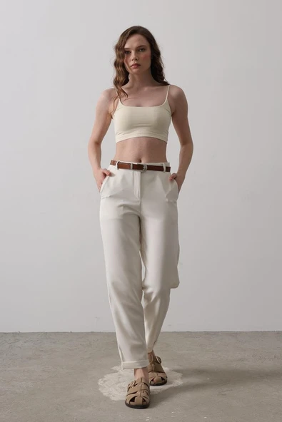 Kemerli Havuç Pantolon - Ekru - Resim 4