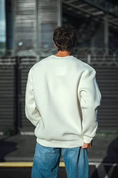 Kışlık Bisiklet Yaka Üç İplik Basic SweatShirt - Beyaz - Resim 3