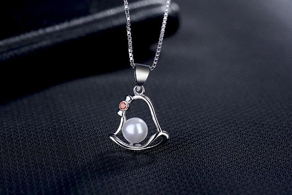 925 Ayar Gümüş İnci Taşlı Çan Figürlü Gümüş Kolye - 3
