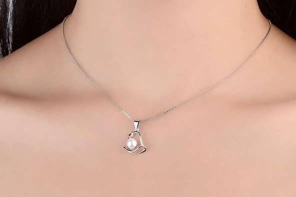 925 Ayar Gümüş İnci Taşlı Çan Figürlü Gümüş Kolye - 6