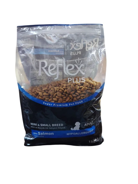 REFLEX PLUS MİNİ & SMALL BREED Somonlu Mini ve Küçük Irk Yetişkin Köpek ürün görseli