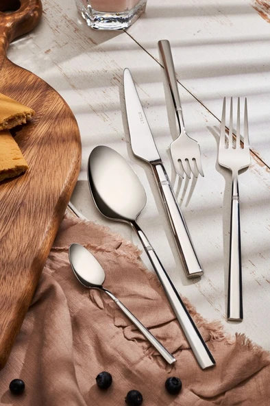 Emsan Penta 30 Parça 6 Kişilik Çatal Kaşık Bıçak Takımı