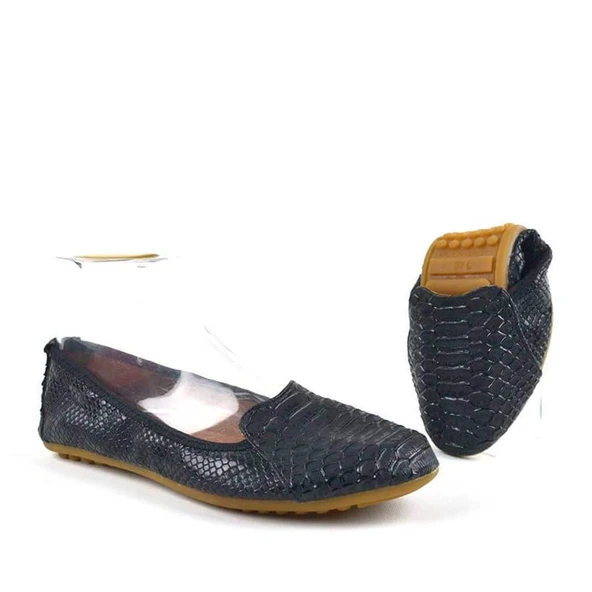 Siyah Croc Desenli Katlanabilir Kadın Babet ürün görseli