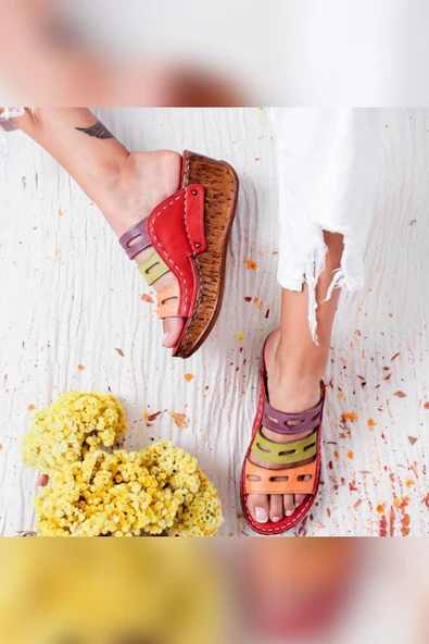 Hakiki Deri Kırmızı Oranj Yeşil Mor Lazer Kesim Tam Anatomik Kadın Terlik ürün görseli