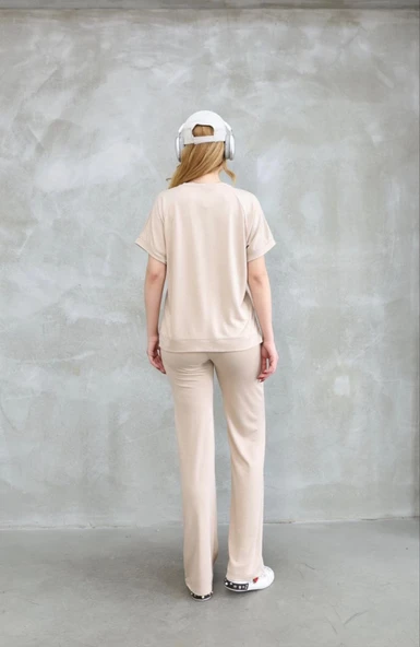 Osy Modal Yumuşak Dokulu Kumaş Bisiklet Yaka Kısa Kollu Takım - Bej - Resim 3