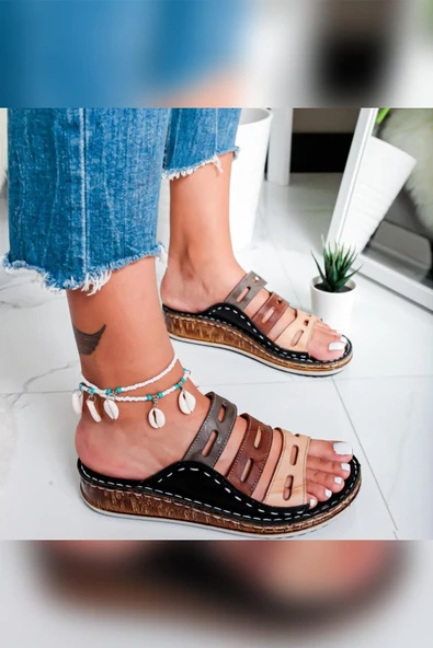 Hakiki Deri Siyah Comfort Lazer Kesim Kadın Terlik ürün görseli