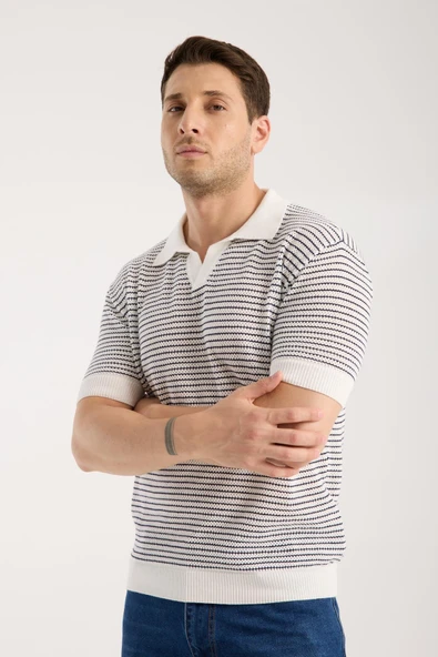 Erkek Polo Yaka Links  Örgü Dokulu Beyaz Kısa Kollu Triko Tişört - Resim 2