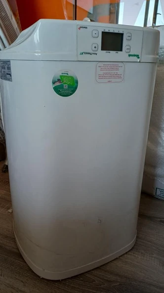 Baymak (MONTAJ HARİÇ) Aqua Lcd Prizmatik Jet 65 Lt. E. Termosifon OUTLET - 2