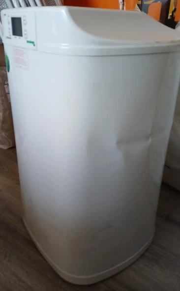 Baymak (MONTAJ HARİÇ) Aqua Lcd Prizmatik Jet 65 Lt. E. Termosifon OUTLET