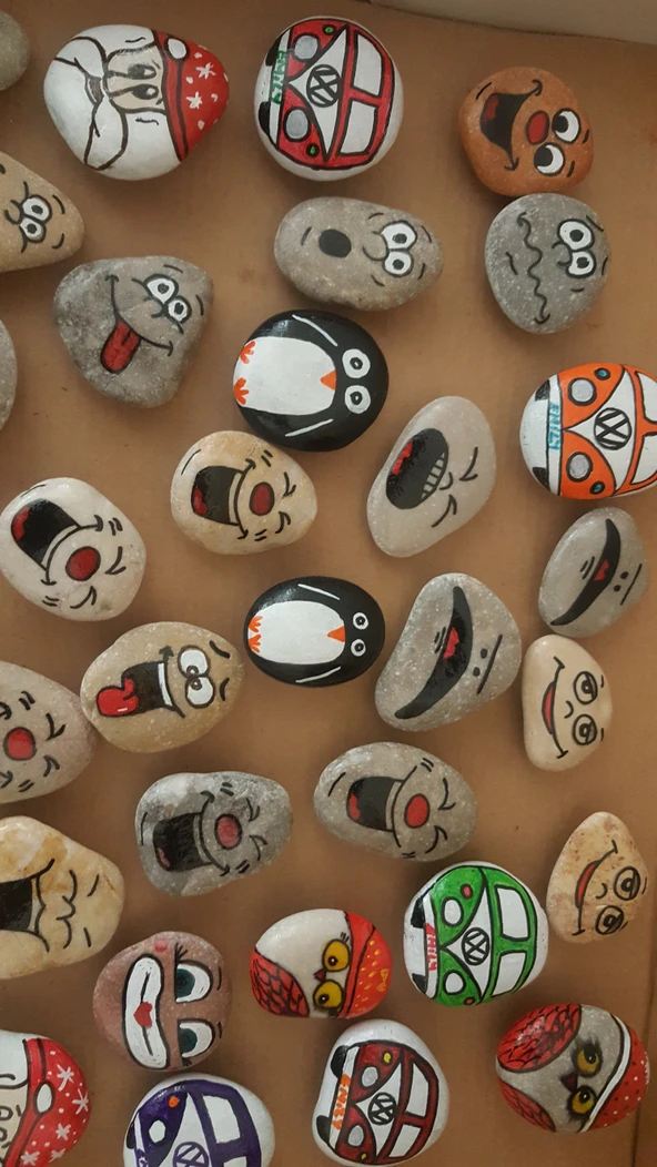 Magnet Maskeli Yüzler Beşli - Resim 3