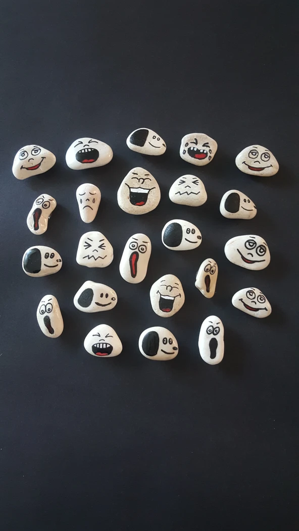 Magnet Maskeli Yüzler Beşli - Resim 2