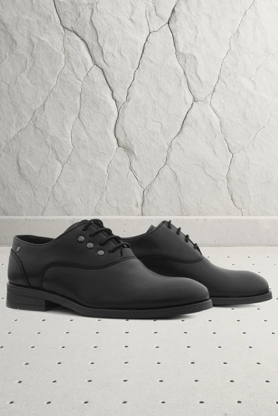 Rakerplus Smokin Siyah Mat Bağcıklı Metal Detaylı Çocuk Klasik Ayakkabısı ürün görseli