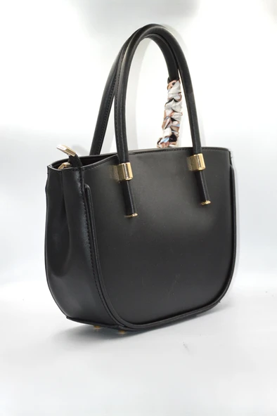 Kadın Siyah Kurdele Süslü Fermuarlı ve Askılı Günlük Şık Çanta - 4