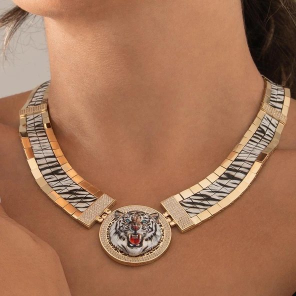 Özel Tasarım Beyaz Kaplan Altın Kolye - Resim 2