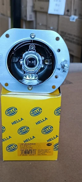 1N0008582011 - Hella Far - Hella - 2