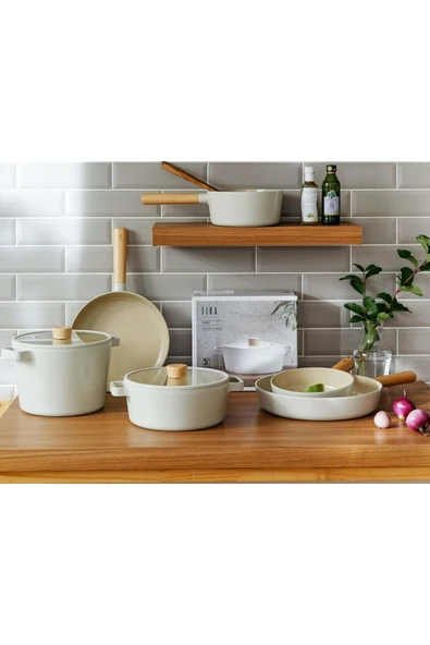 Fika 9 Parça Aluminyum Döküm Tencere Ve Tava Seti