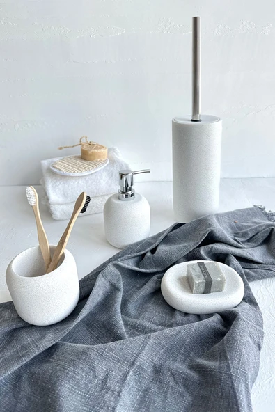 Pumi 4'Lü Banyo Seti