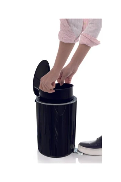 Lenox Pedallı 5 lt Siyah Çöp Kovası M-e66-06