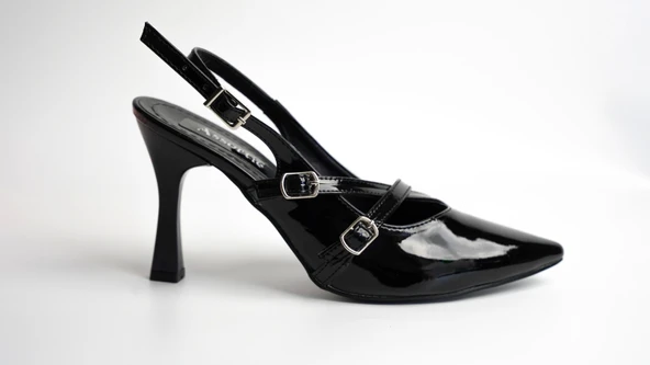 Assortie Siyah Rugan İnce Topuklu Kadın Ayakkabı – Çapraz Tokalı, Zarif & Şık