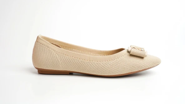 Assortie Bej Örgü Altın Detaylı Fiyonklu Kadın Babet